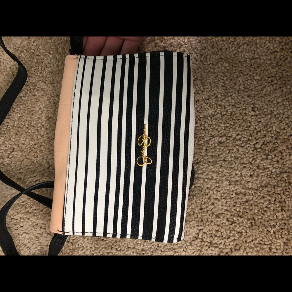 Jessica Simpson mini crossbody